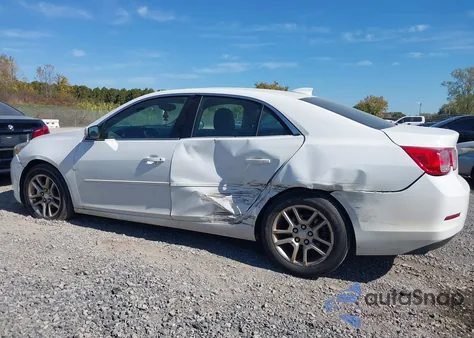 2015 Chevrolet Malibu 1Lt z USA, uszkodzony, nr VIN 1G11C5SL1FF270479